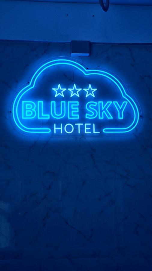 Hotel Blue Sky Resort Ефоріє-Норд Екстер'єр фото