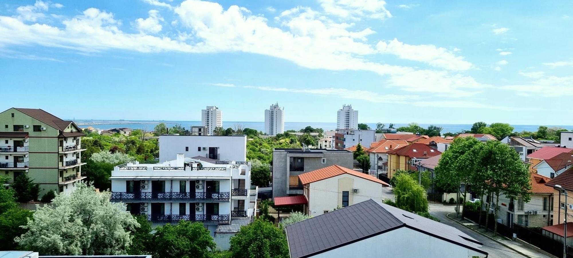 Hotel Blue Sky Resort Ефоріє-Норд Екстер'єр фото