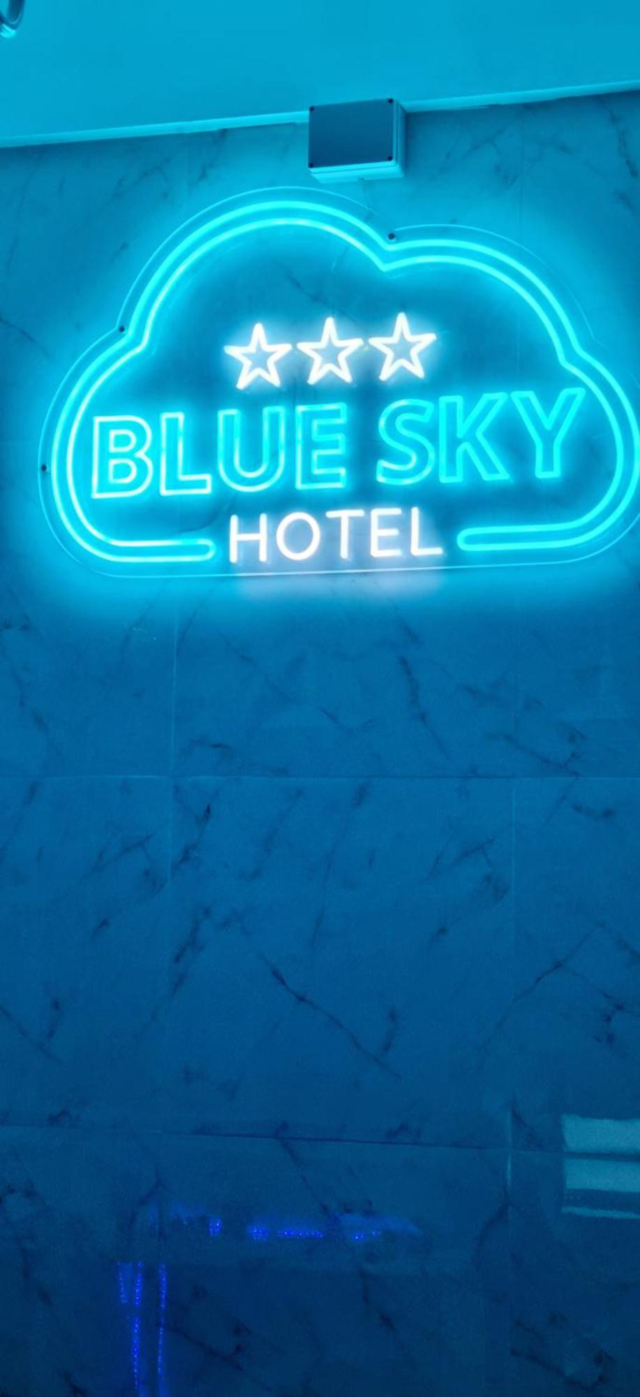 Hotel Blue Sky Resort Ефоріє-Норд Екстер'єр фото