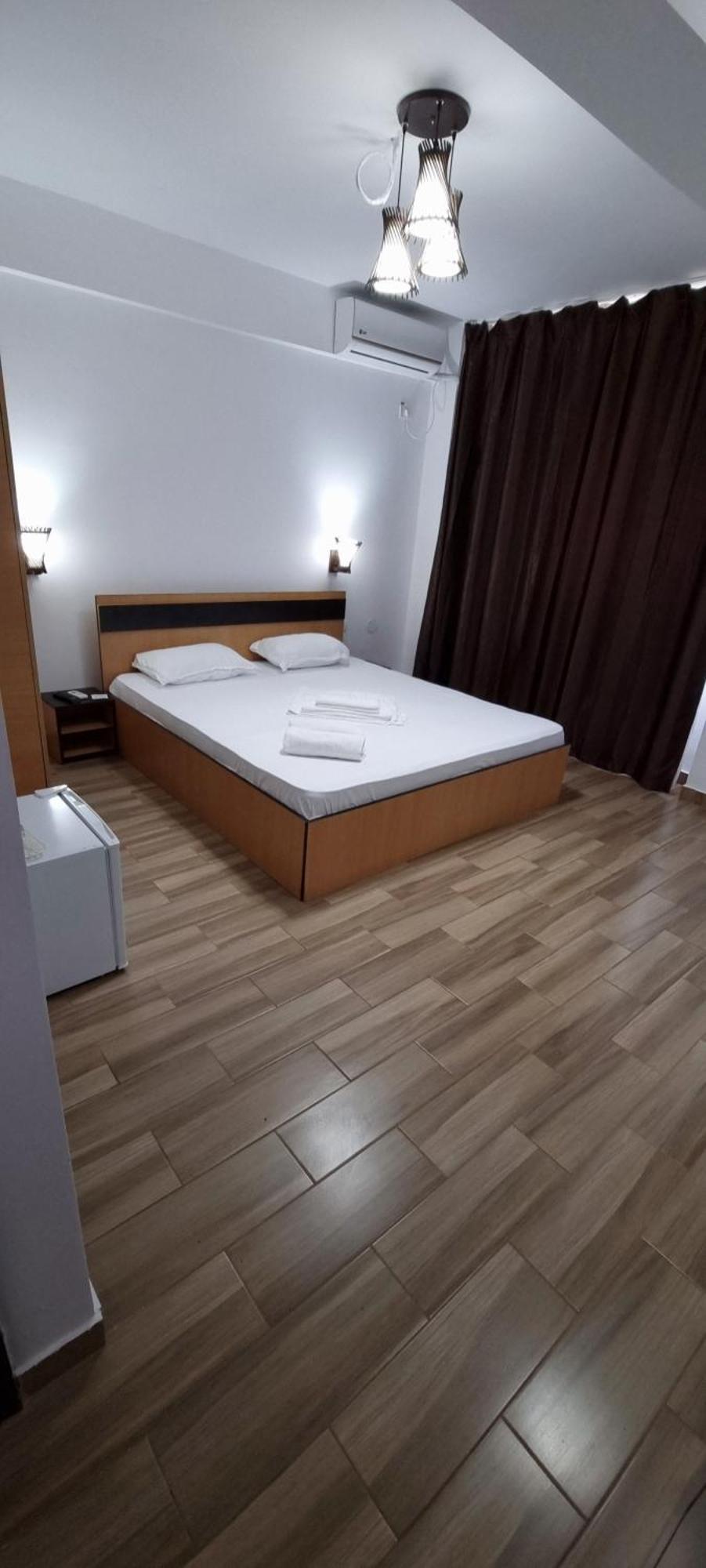 Hotel Blue Sky Resort Ефоріє-Норд Екстер'єр фото