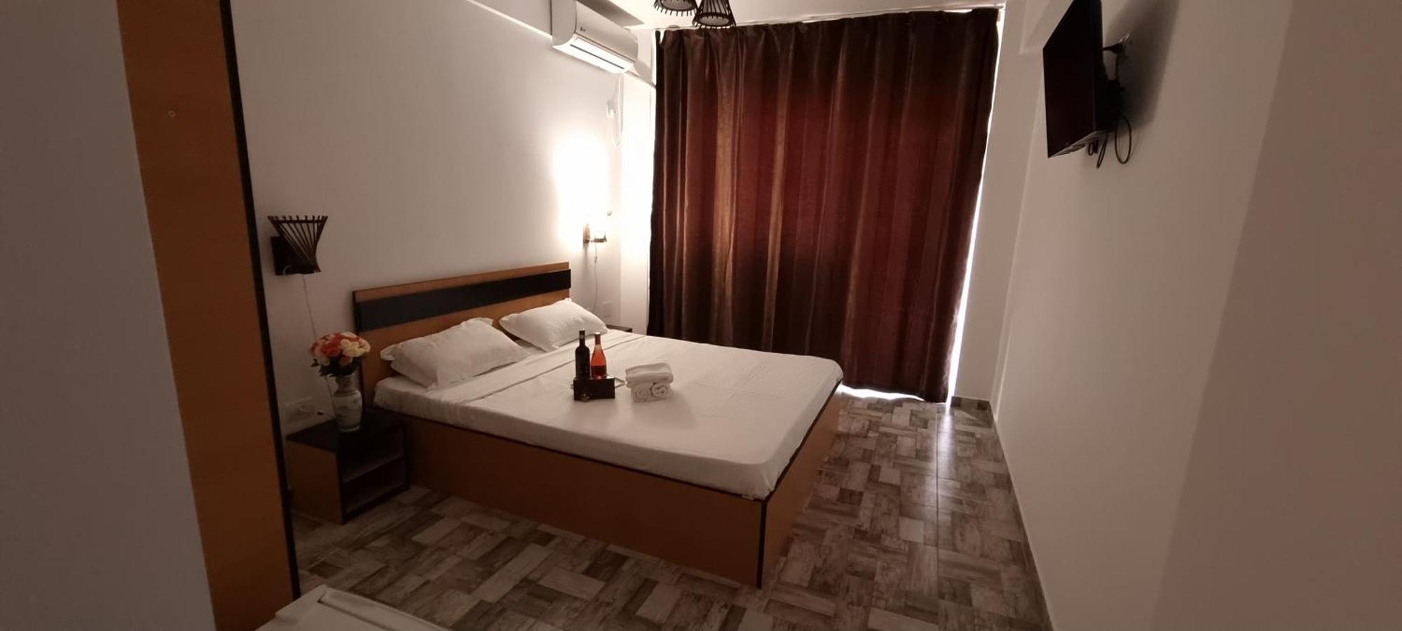 Hotel Blue Sky Resort Ефоріє-Норд Екстер'єр фото