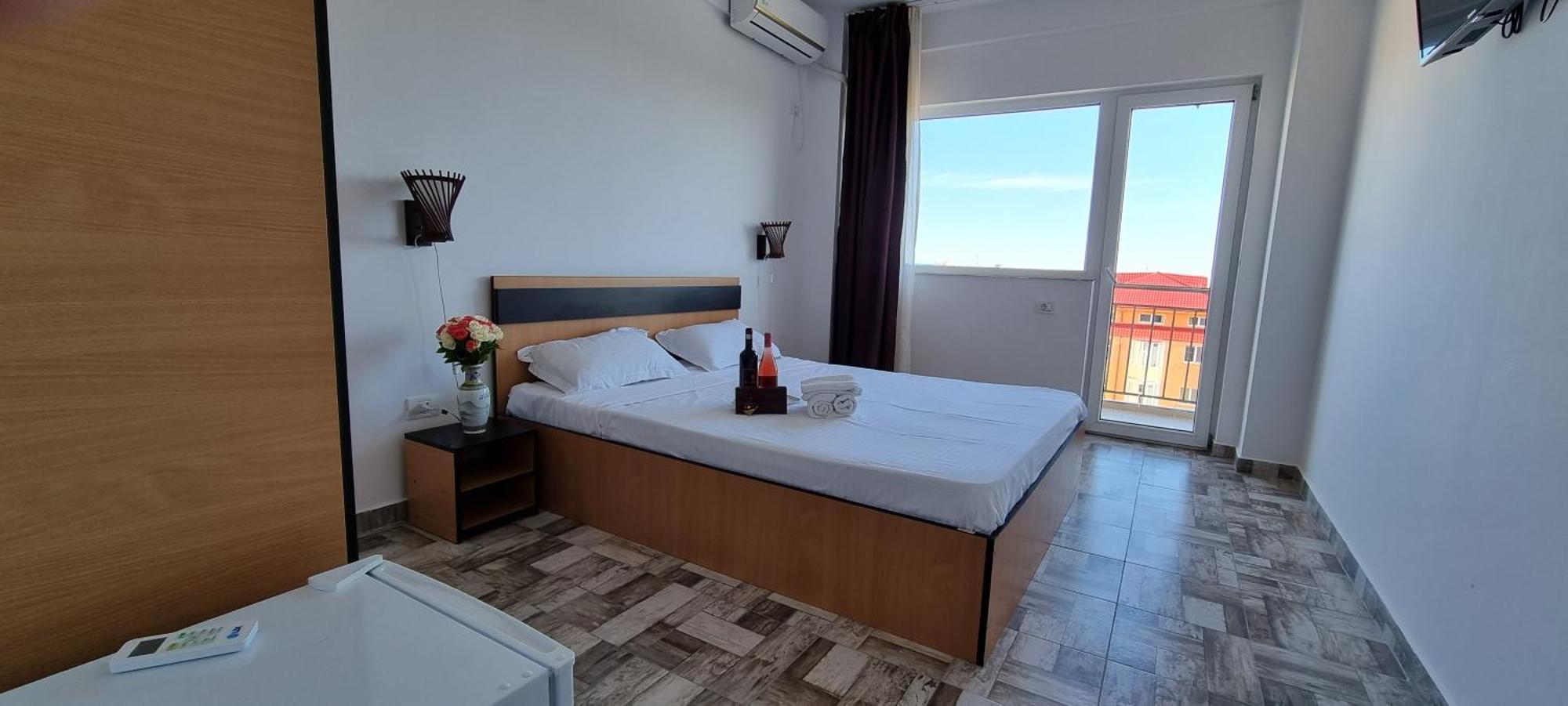 Hotel Blue Sky Resort Ефоріє-Норд Екстер'єр фото