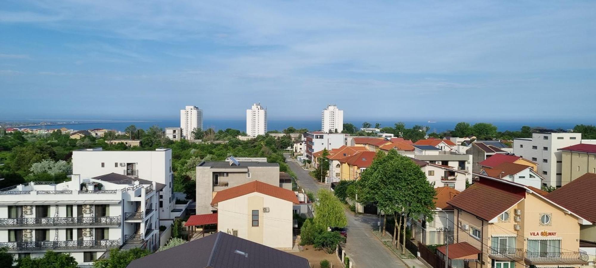 Hotel Blue Sky Resort Ефоріє-Норд Екстер'єр фото