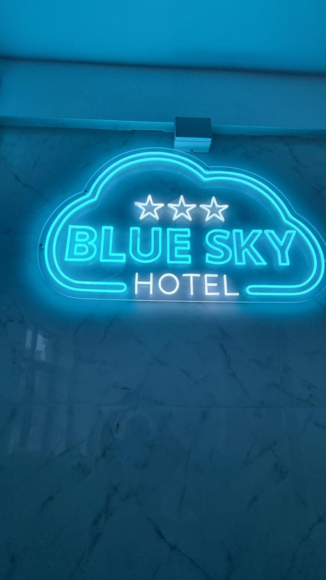 Hotel Blue Sky Resort Ефоріє-Норд Екстер'єр фото