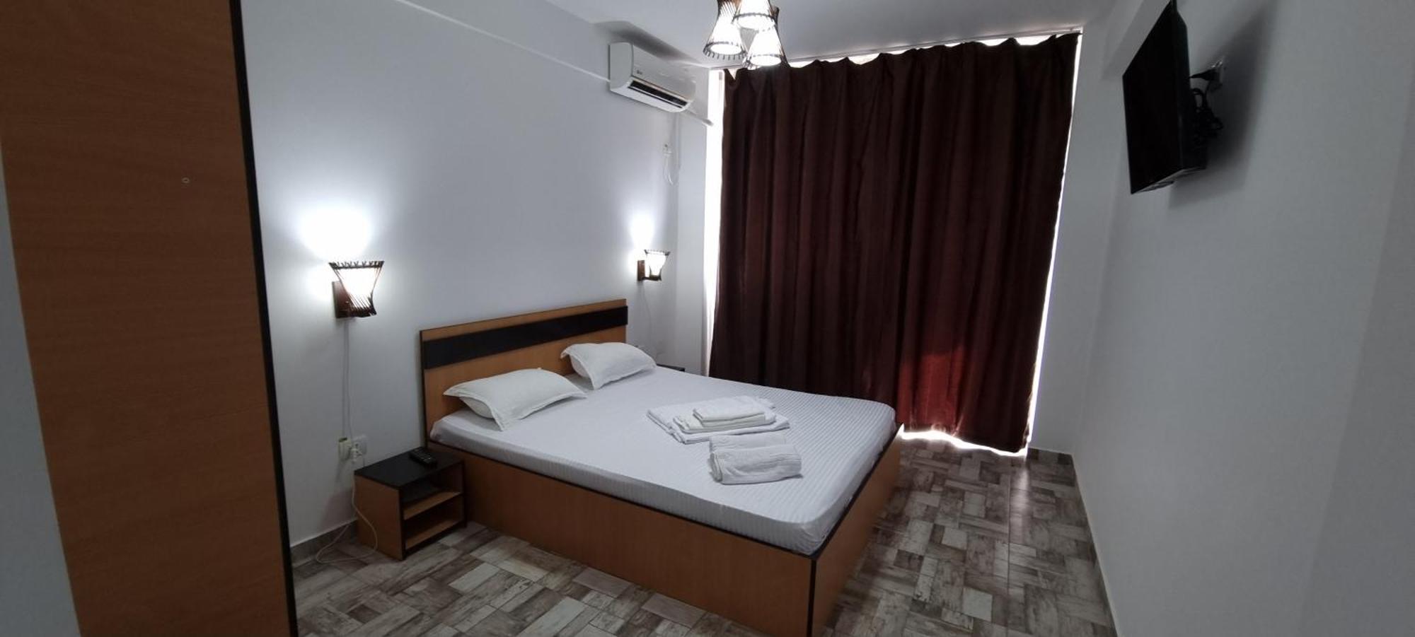Hotel Blue Sky Resort Ефоріє-Норд Екстер'єр фото